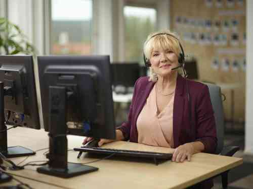 F&A Call Centre 2271282 (1)